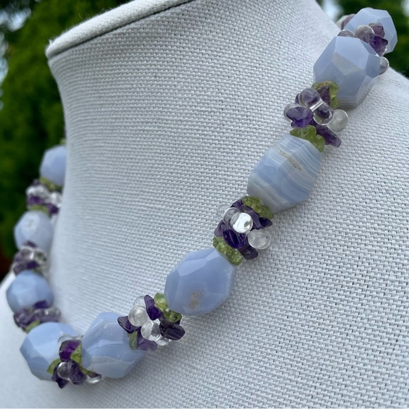 Ross Simons Blue/Purple Agate Quartz Necklace Choker - Picture 5 of 16